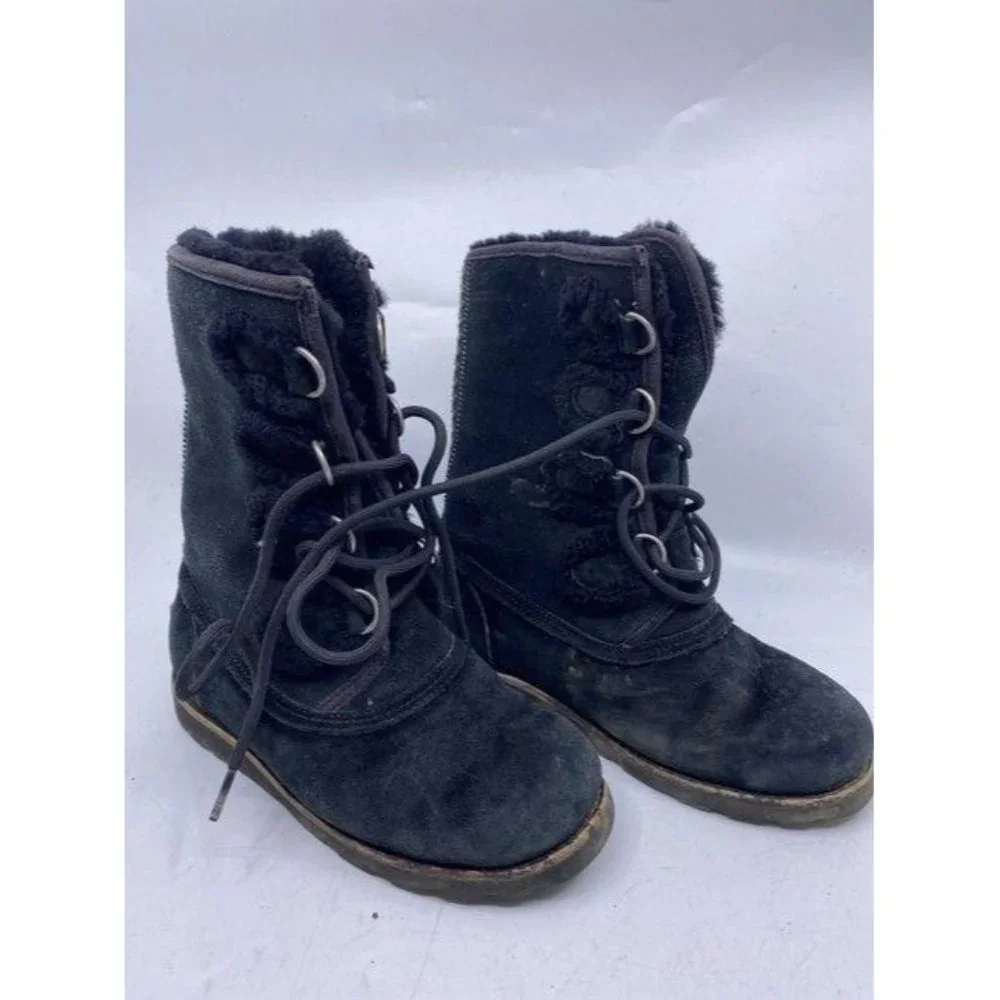 Ugg Australia Black Rugged Lace Up Bootsbooties Si